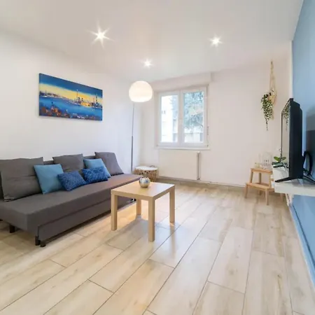 Just For - Balcon - Parking - Calme- Fibre - Relax Daire Mulhouse