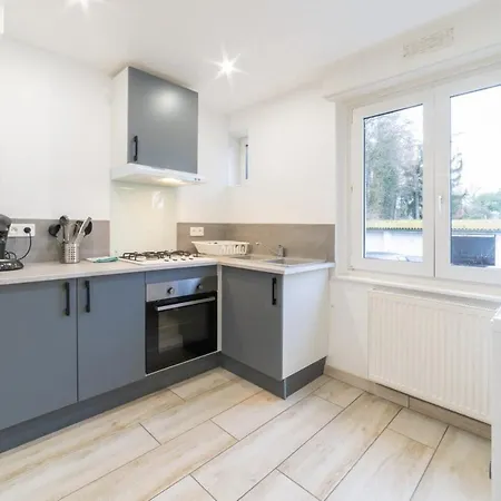 Just For - Balcon - Parking - Calme- Fibre - Relax Daire