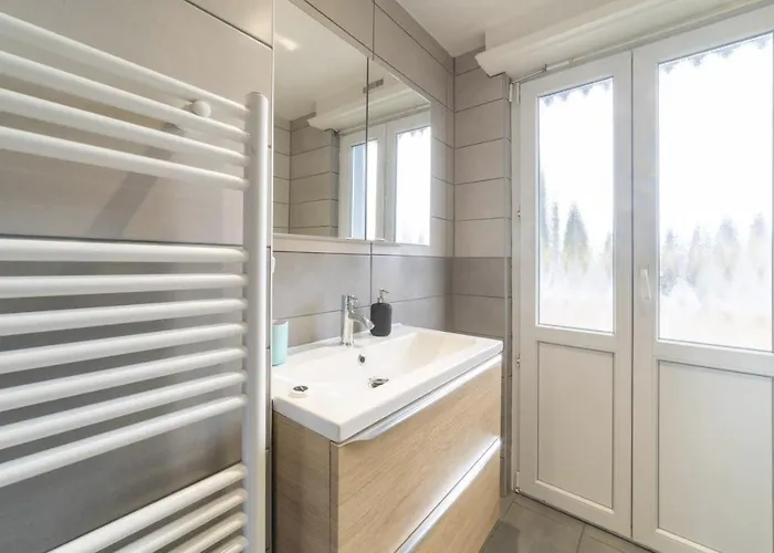 Apartamento Just For - Balcon - Parking - Calme- Fibre - Relax *